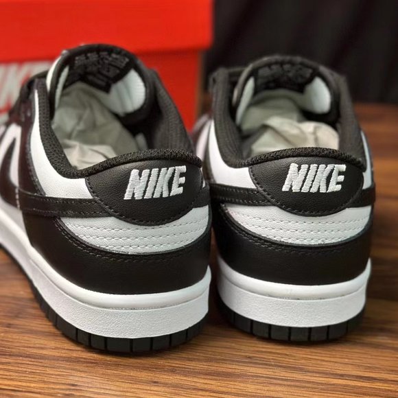 Fashionable Nike Dunk Low Women's Street Shoes - Picture 7 of 7